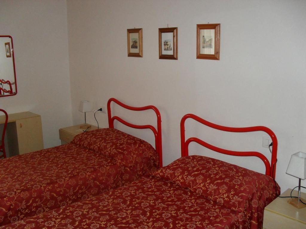 Albergo Ristorante Olimpia Abbadia San Salvator Bilik gambar